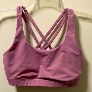 💖Lululemon blush crisscross sports bra💖